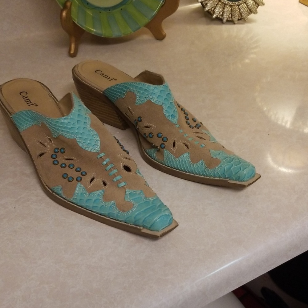 CAMI slip on Mules